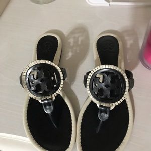 Tory fring Miller size 9